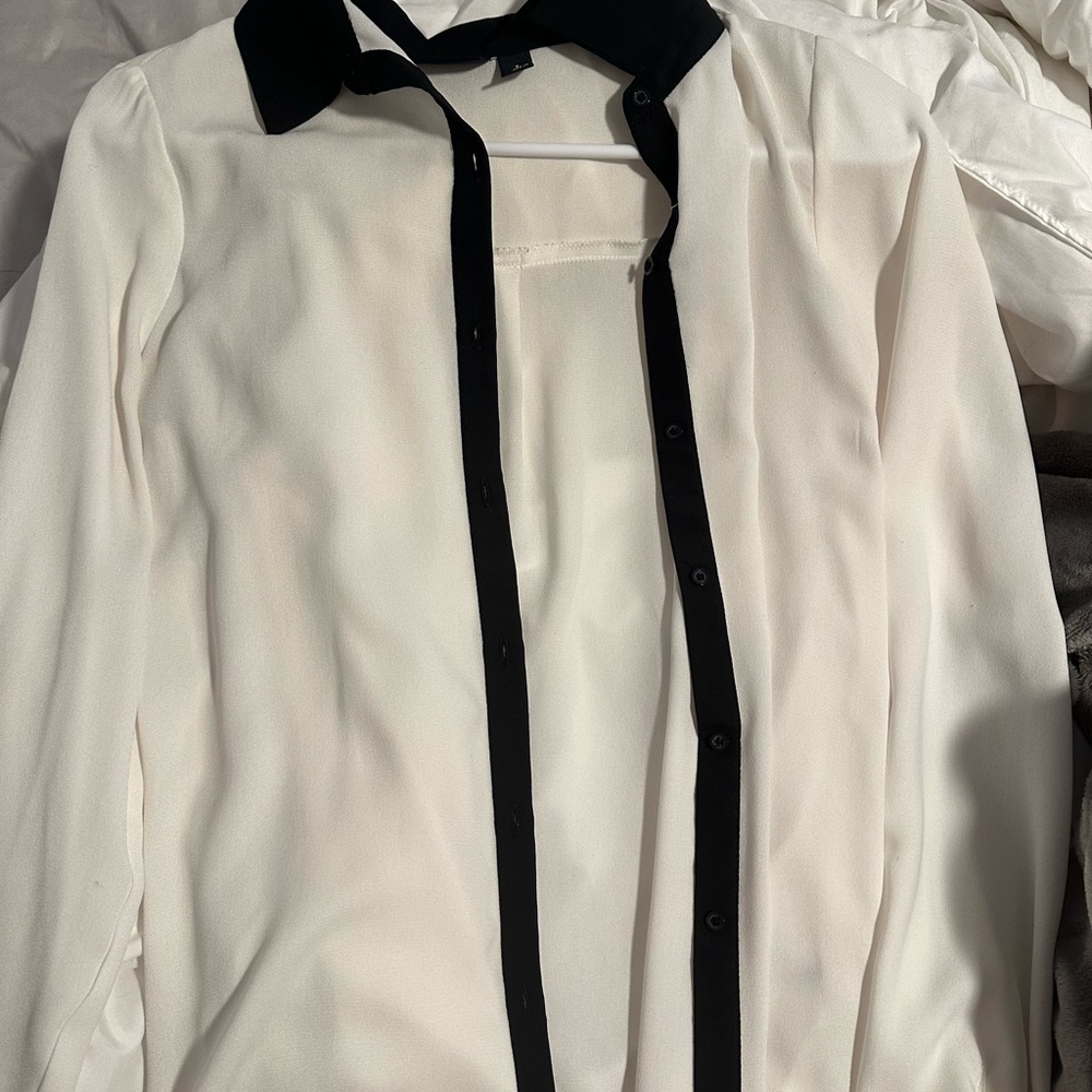 White bottom up shirt